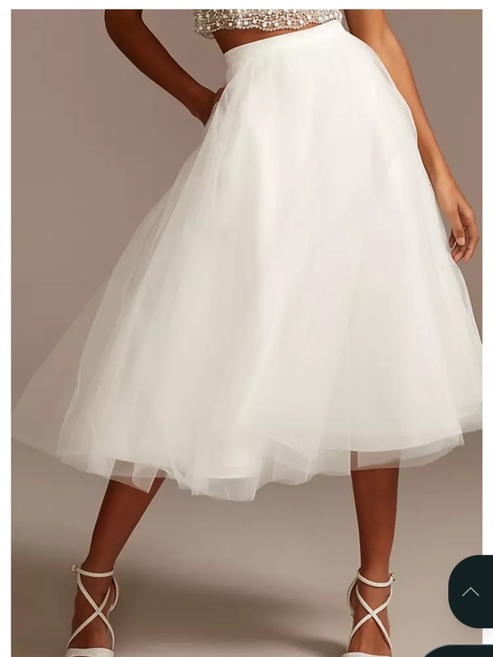 David's Bridal Dresses & Skirts - David’s Bridal Classic White Tulle Midi Skirt with Pockets - NWOT